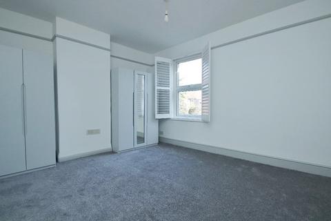 2 bedroom maisonette to rent, Arundel Road, Margate