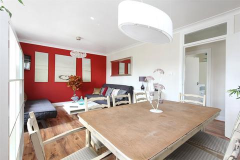 2 bedroom apartment for sale, St Matthews Row, London, E2