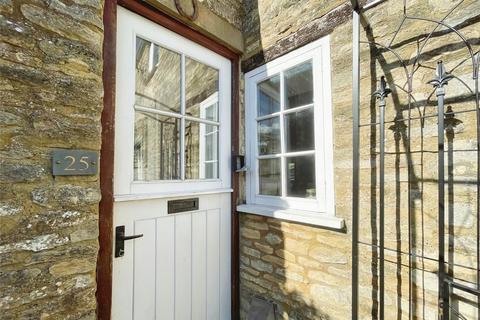 25 Barn Way, Cirencester, GL7 2LY