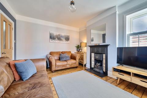 6 The Square, Spencers Wood, Reading, RG7 1BS