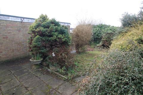 2 bedroom bungalow for sale, Harewood Avenue, East Yorkshire YO16