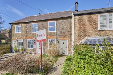 2 bedroom terraced house for sale, North Common, St. Albans AL3