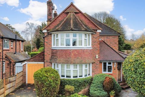 34 Harefield Avenue, Sutton, SM2 7NE