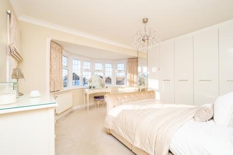 34 Harefield Avenue, Sutton, SM2 7NE