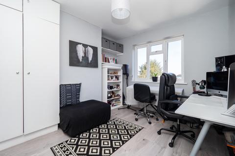 38 Stoughton Avenue, Cheam, Sutton, SM3 8PQ