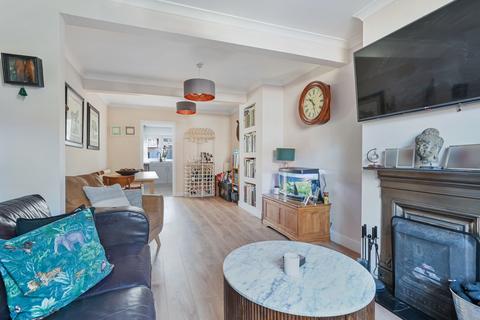8 Bruton Road, Morden, SM4 5RY