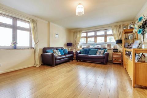 2 bedroom bungalow for sale, London Road, Hertfordshire CM21