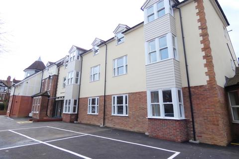 1 bedroom apartment to rent, Cheriton Road, Kent CT19