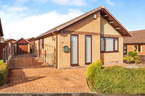 2 bedroom bungalow for sale, Ridings Lane, Wakefield WF3