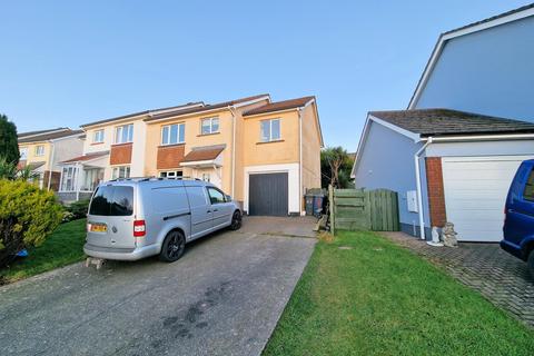 Hillcroft Rise, Douglas, Douglas, Isle of Man, IM2