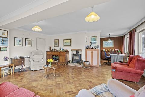 3 bedroom detached house for sale, Woodsland Road, Hassocks, West Sussex, BN6 8HE