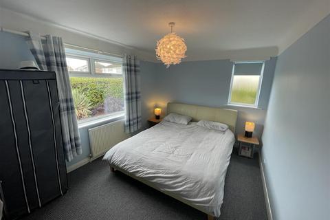 1 Arundel Close, Wirral, CH61 8TB