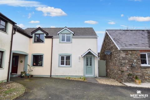 2 bedroom semi-detached house for sale, 2 Bank Court, Spittal, Haverfordwest