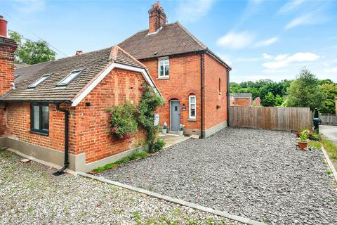 1, Crown Cottages School Lane, Ascot, SL5 8NU