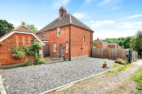 1, Crown Cottages School Lane, Ascot, SL5 8NU