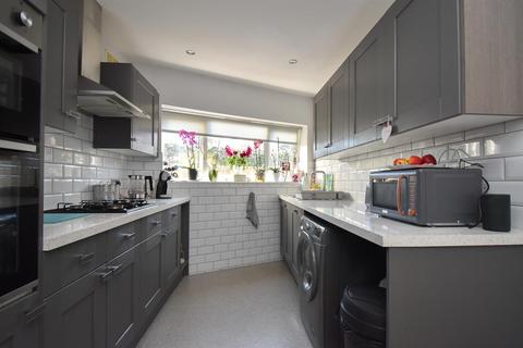 1 bedroom flat for sale, The Green, St. Leonards-On-Sea