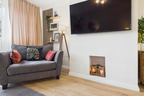 2 Arran Gardens, Gateshead, NE10 9TQ