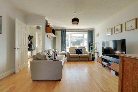 3 bedroom end of terrace house for sale, Cants Close, Burgess Hill, RH15