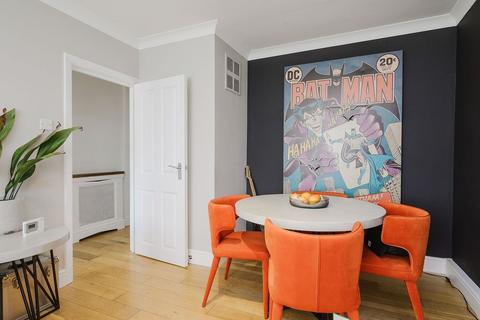 Flat 3, Castle Court Pollard Road, Morden, SM4 6EJ