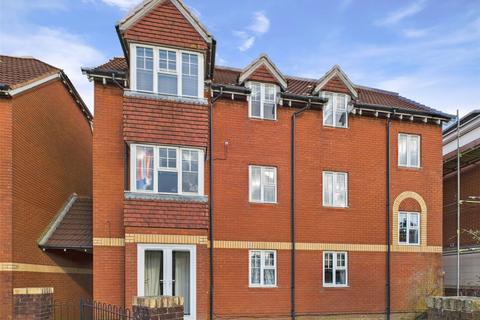 2 bedroom apartment for sale, Pinkers Mead, Bristol BS16