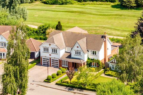 10 Belfry Lane, Collingtree, Northampton, NN4 0PB