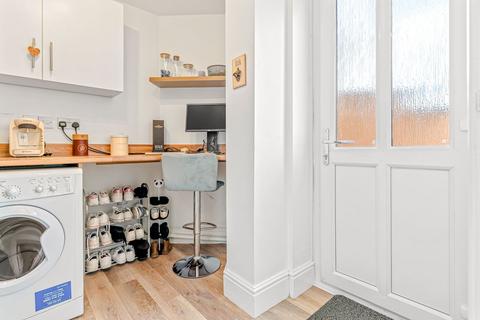 2 Burtons Road, Rothley, Leicester, LE7 7SY