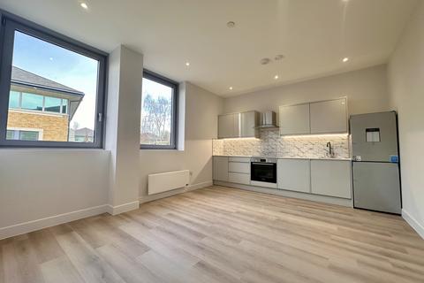 1 bedroom apartment to rent, Streamside House, Uxbridge, Greater London