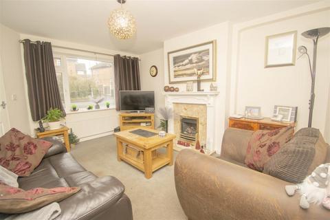 3 bedroom terraced house for sale, St. James Terrace, Leeds LS18