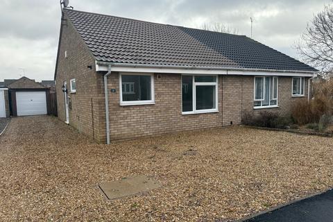 2 bedroom semi-detached bungalow for sale, Gainsborough Road, Stamford