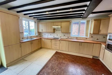 2 bedroom bungalow for sale, The Causeway, Darlington