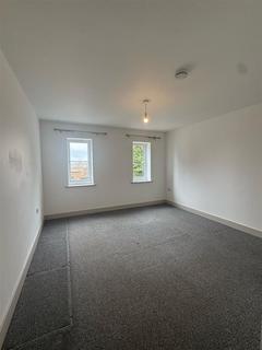 2 bedroom apartment to rent, Bristol Road, Gloucester GL2