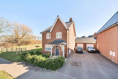 4 bedroom detached house for sale, WILLIAM MORRIS WAY, SWINDON SN25