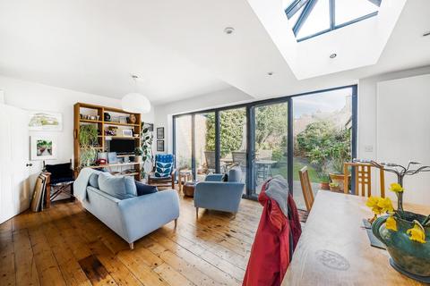 6 Canbury Avenue, Kingston Upon Thames, KT2 6JP