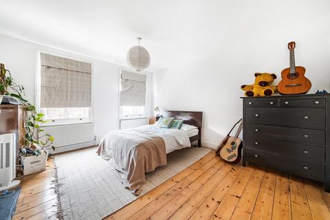 6 Canbury Avenue, Kingston Upon Thames, KT2 6JP