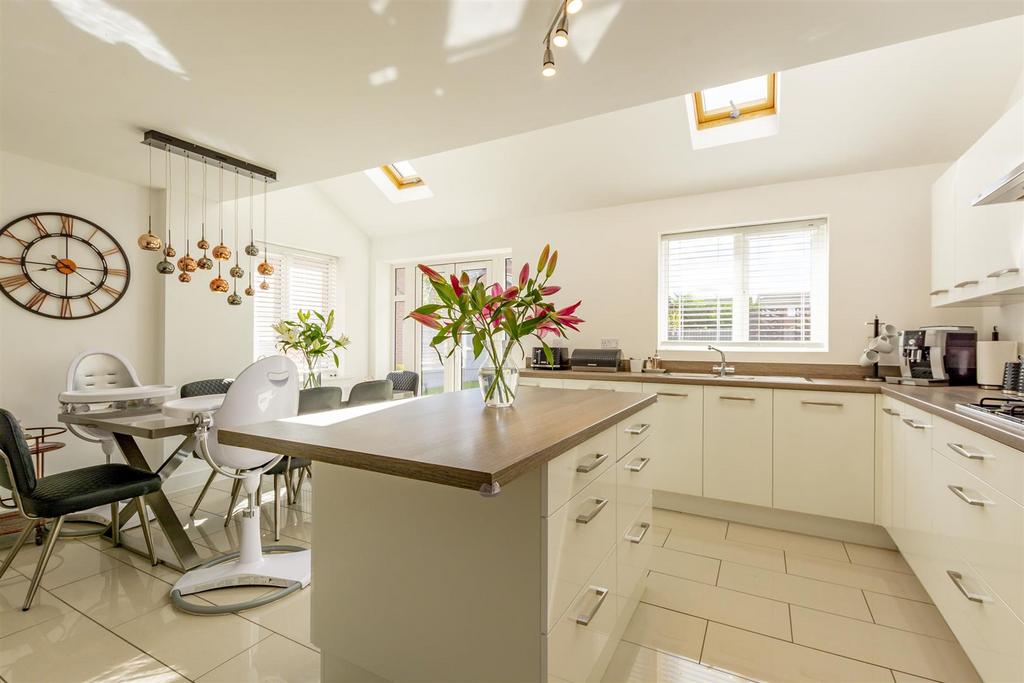 Breakfast Kitchen