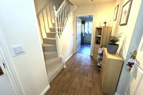 4 bedroom townhouse for sale, Willow Grove, Willenhall