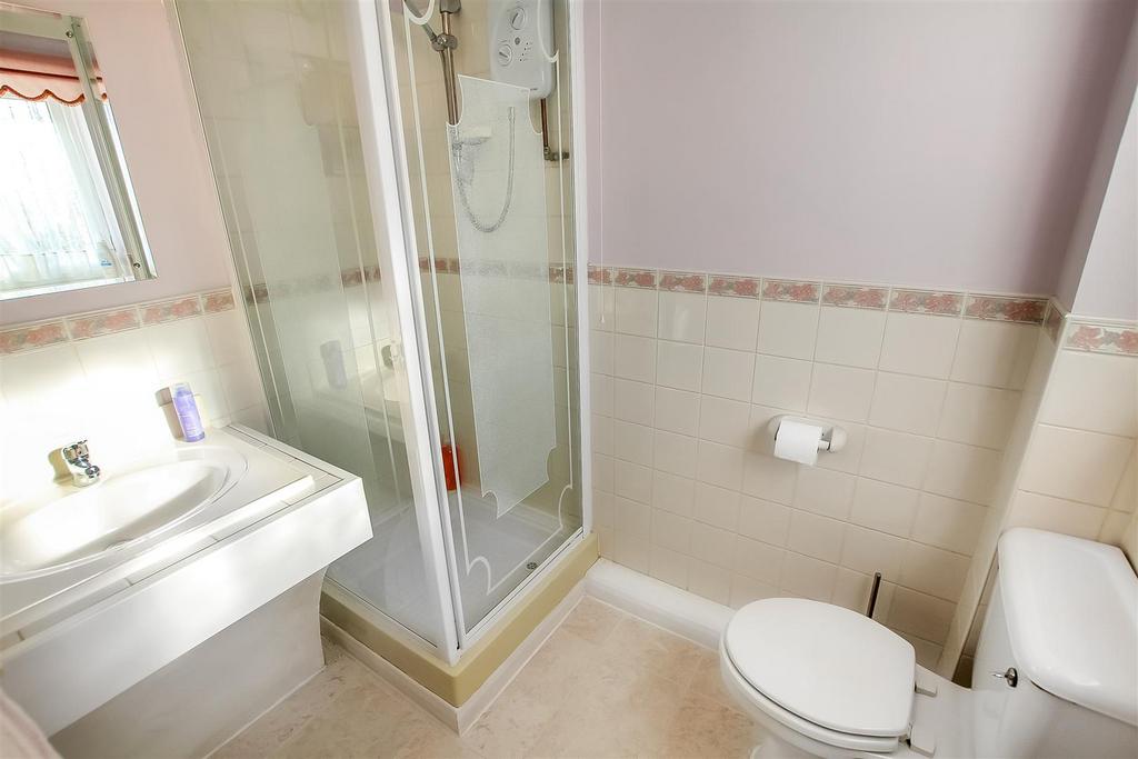 En-Suite (2).jpg
