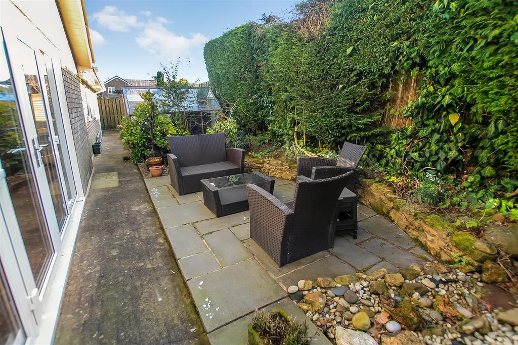 Rear Garden (1).jpg