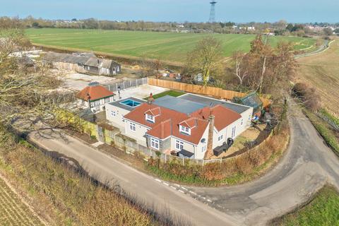 4 bedroom detached house for sale, Brook Lane, Chelmsford CM2