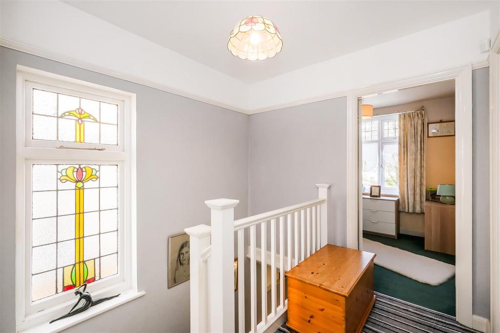 11 Fairlawn Drive-6.jpg