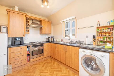 2 bedroom apartment for sale, Manchester Road, Swinton M27