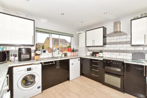 3 bedroom end of terrace house for sale, Millfield, Hawkinge, Folkestone, Kent