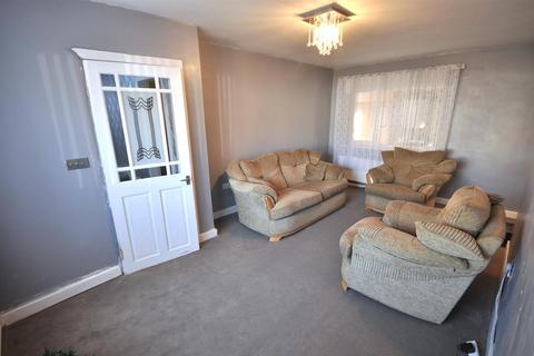 3 bedroom semi-detached house for sale, Broadway, Dunscroft, Doncaster