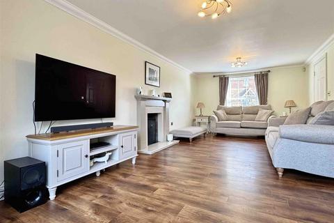 5 bedroom townhouse for sale, Bridge End Lane, Great Notley, Braintree