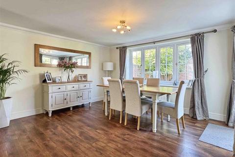 19 Bridge End Lane, Great Notley, Braintree, CM77 7GN