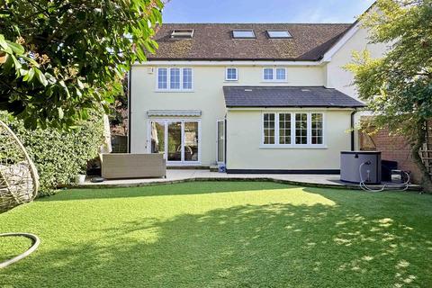 19 Bridge End Lane, Great Notley, Braintree, CM77 7GN