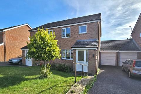 3 bedroom semi-detached house for sale, Hood Close, Glastonbury, BA6