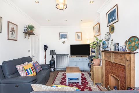 3 bedroom apartment for sale, Parkhurst Road, London, N7