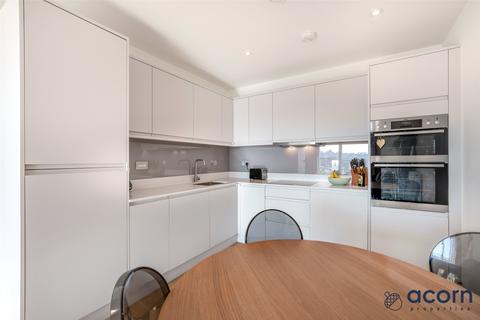 1 bedroom apartment for sale, Bonsai Point, 399j Edgware Road NW9