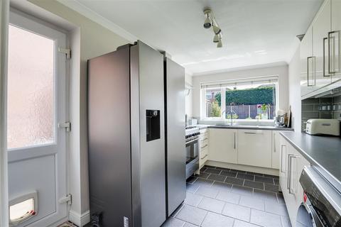 3 bedroom detached house for sale, Brownlow Drive, Rise Park NG5